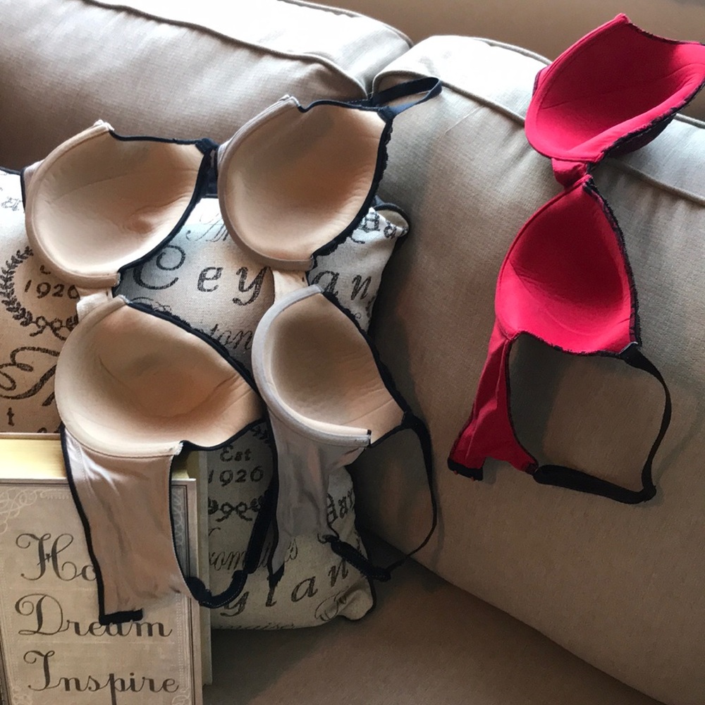 Sale!! 3 Maidenform Bras - Hot Deal! - Picture 3 of 4